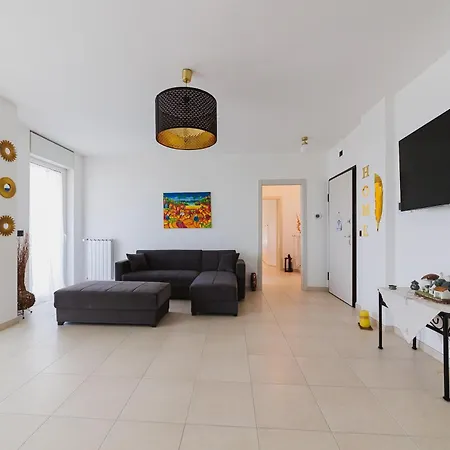 Swamyhome Aereoportobaripalese Apartamento