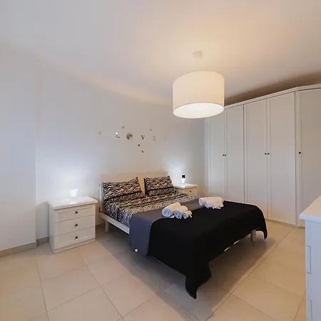 Swamyhome Aereoportobaripalese Apartamento *