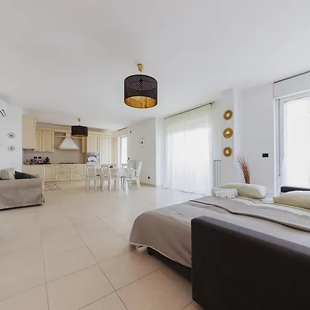Swamyhome Aereoportobaripalese Apartment